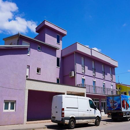 Pansion Viola Hotel Medjugorje Exterior photo